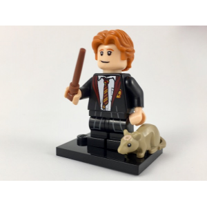 Ron Weasley in School Robes, Harry Potter & Fantastic Beasts (Complete Set with Stand and Accessories)